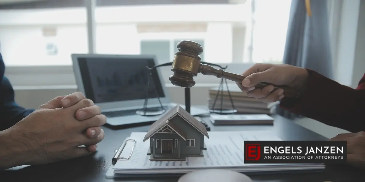 Newport Beach Mechanics Liens Lawyer